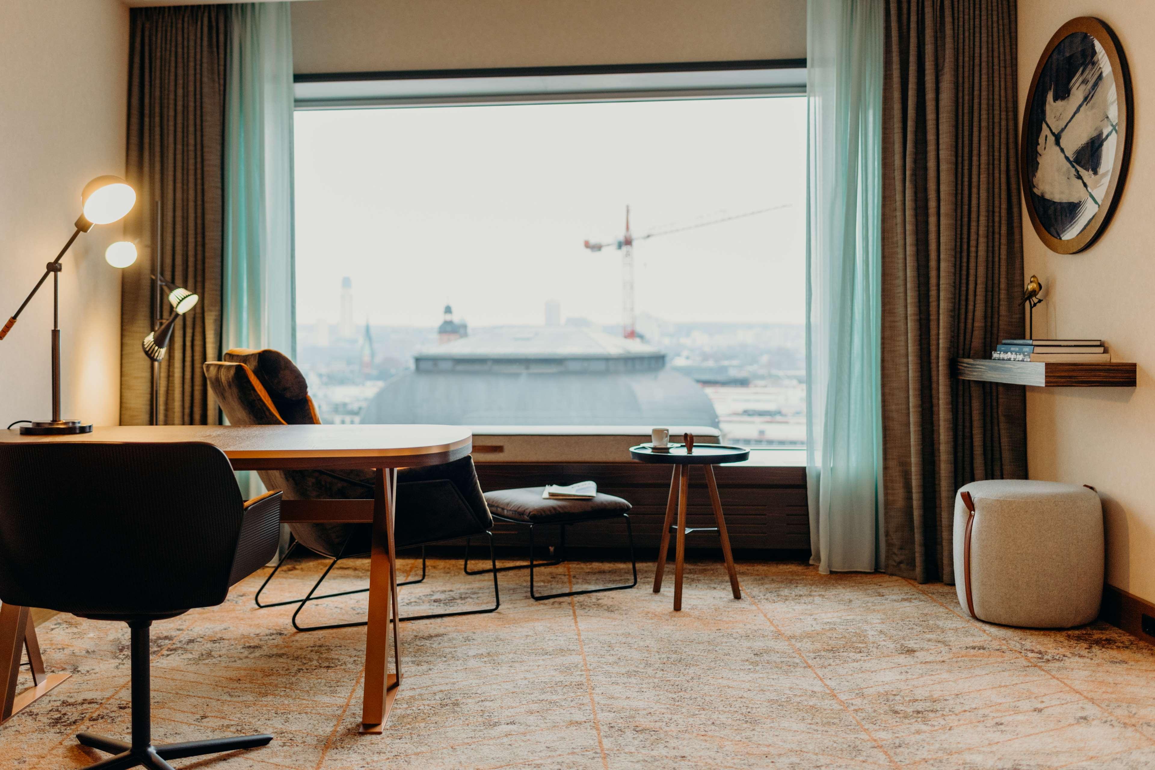 Hilton Frankfurt City Centre Frankfurt am Main Ngoại thất bức ảnh A room at the hotel