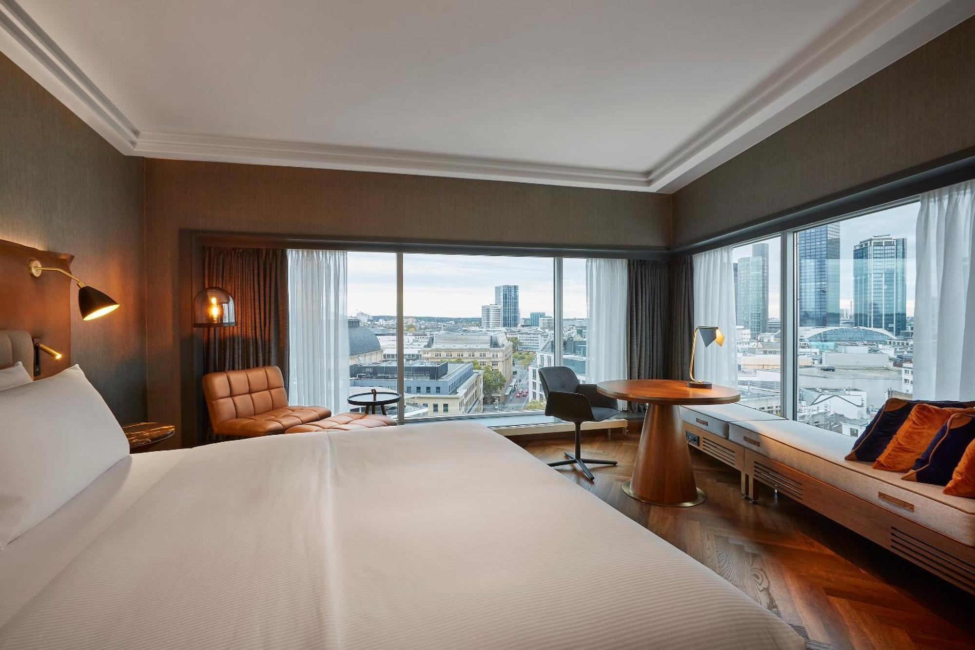 Hilton Frankfurt City Centre Frankfurt am Main Ngoại thất bức ảnh A room at the hotel