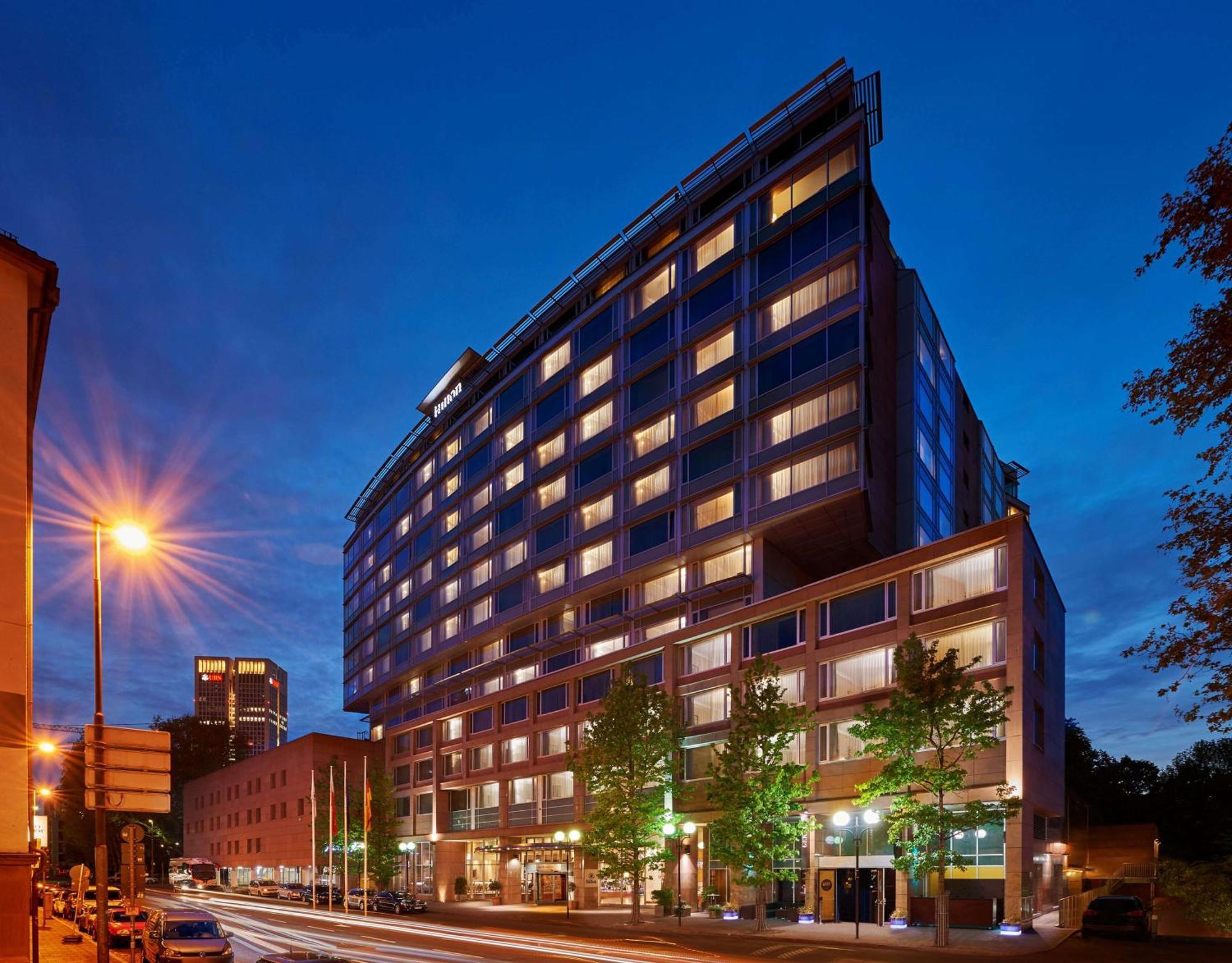Hilton Frankfurt City Centre Frankfurt am Main Ngoại thất bức ảnh The Riverview
